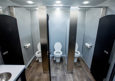 Mobile Restroom Toilets